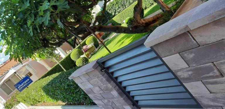 Apartment Irena Posedarje Εξωτερικό φωτογραφία