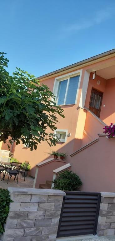 Apartment Irena Posedarje Εξωτερικό φωτογραφία