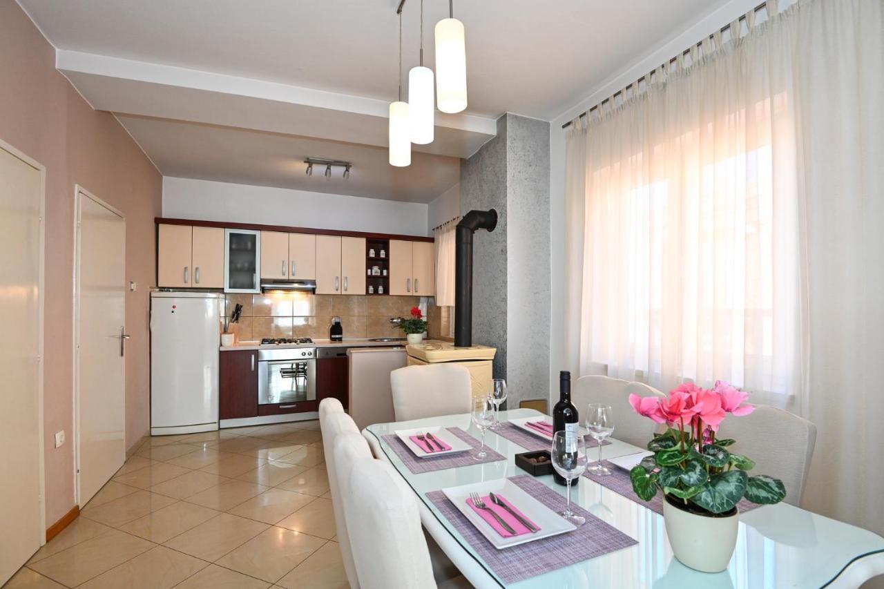 Apartment Irena Posedarje Εξωτερικό φωτογραφία