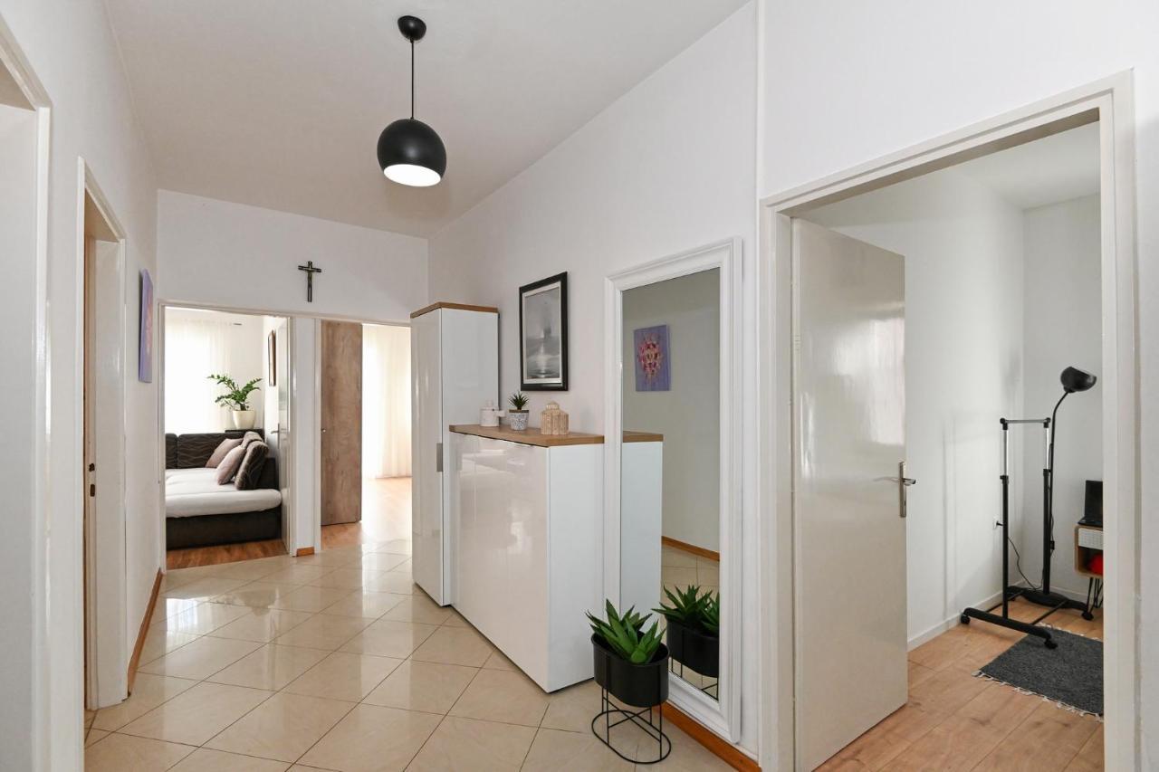 Apartment Irena Posedarje Εξωτερικό φωτογραφία