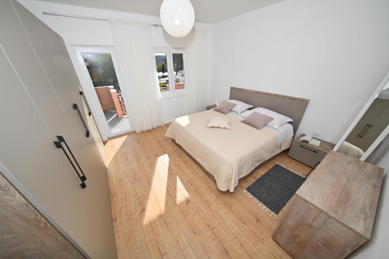 Apartment Irena Posedarje Εξωτερικό φωτογραφία
