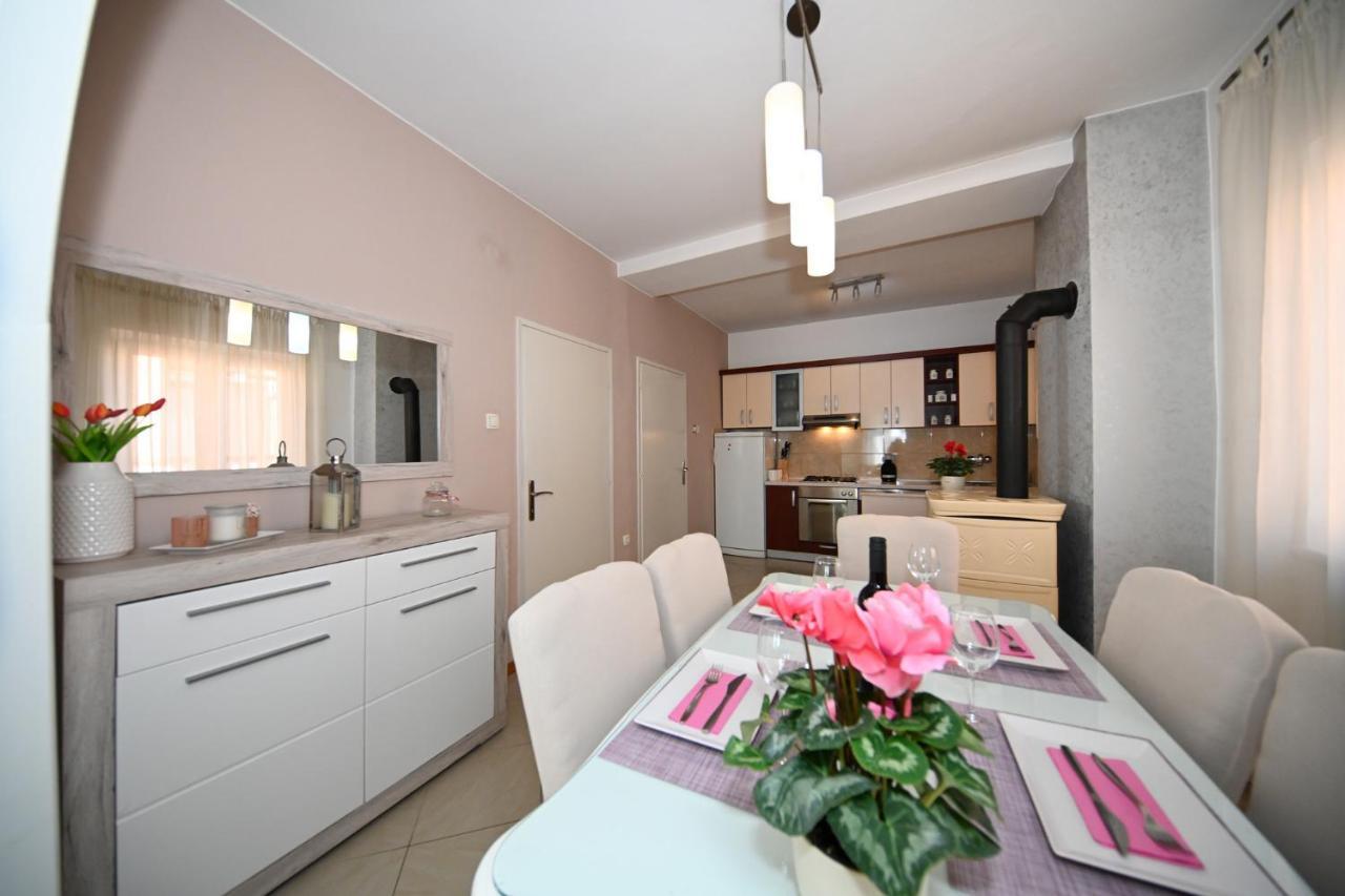 Apartment Irena Posedarje Εξωτερικό φωτογραφία
