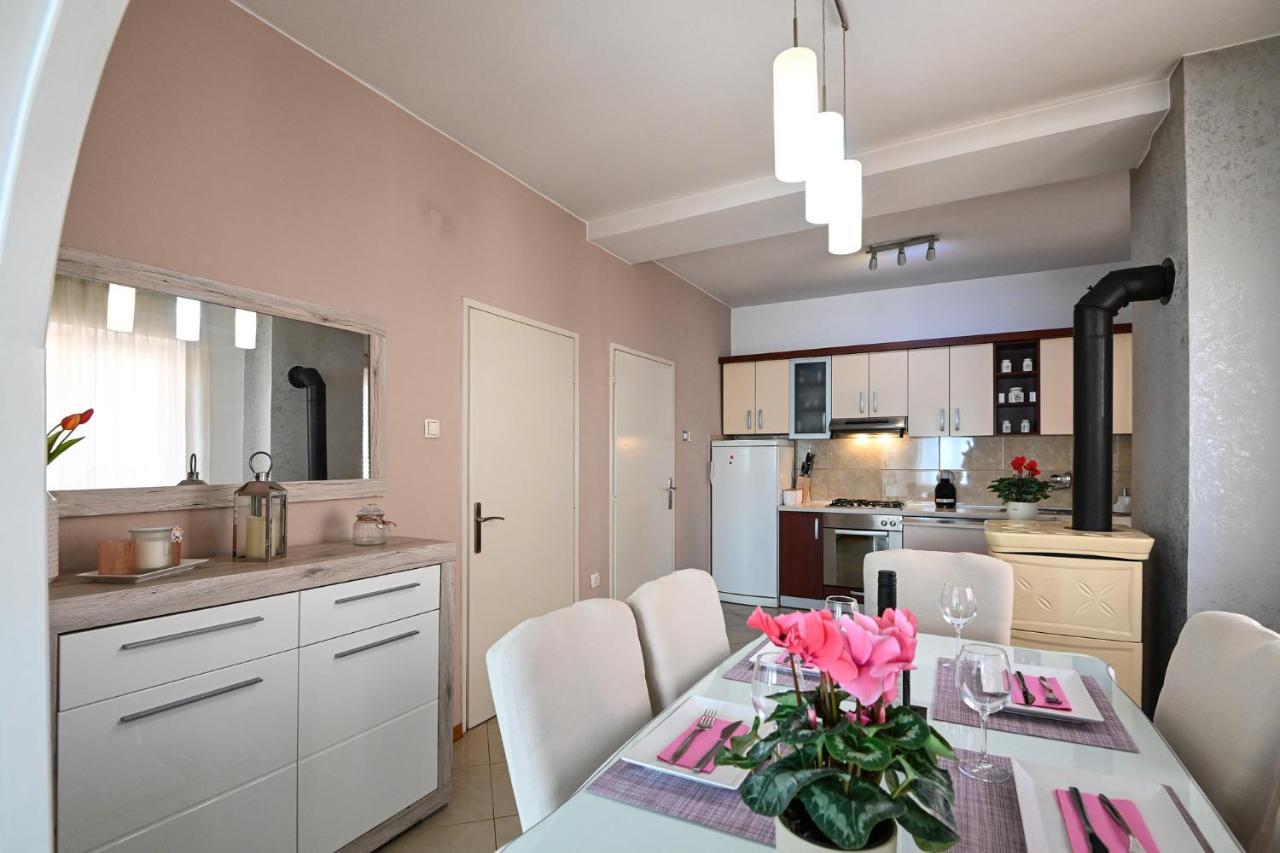 Apartment Irena Posedarje Εξωτερικό φωτογραφία