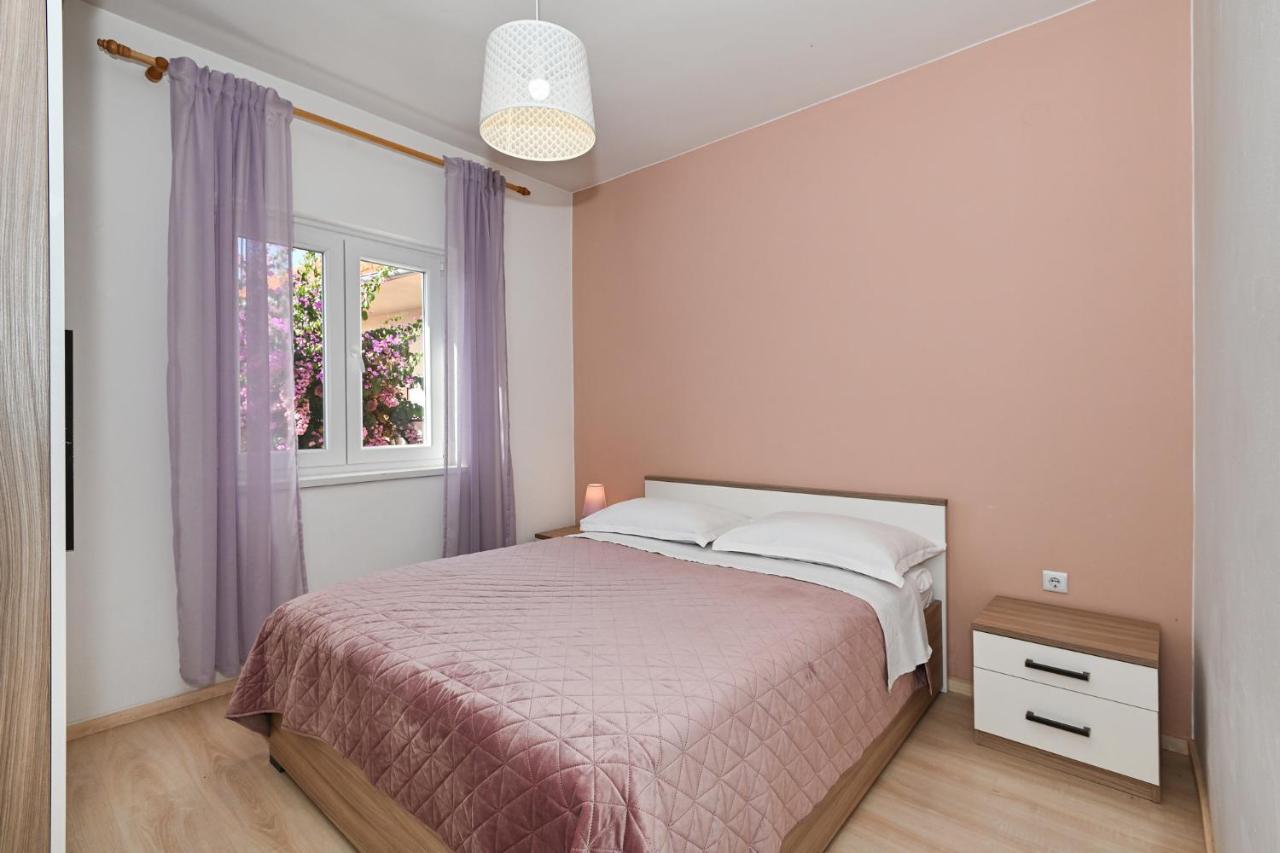 Apartment Irena Posedarje Εξωτερικό φωτογραφία