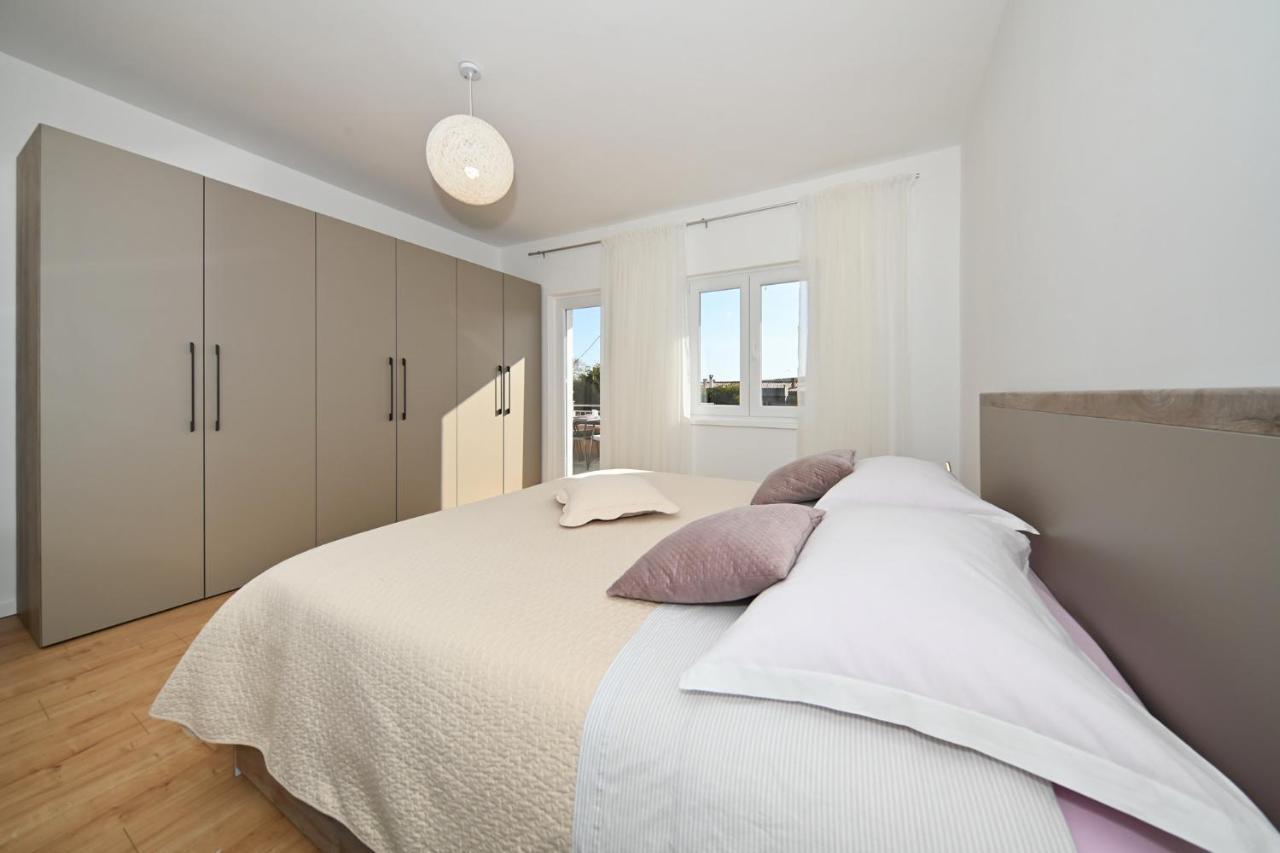 Apartment Irena Posedarje Εξωτερικό φωτογραφία