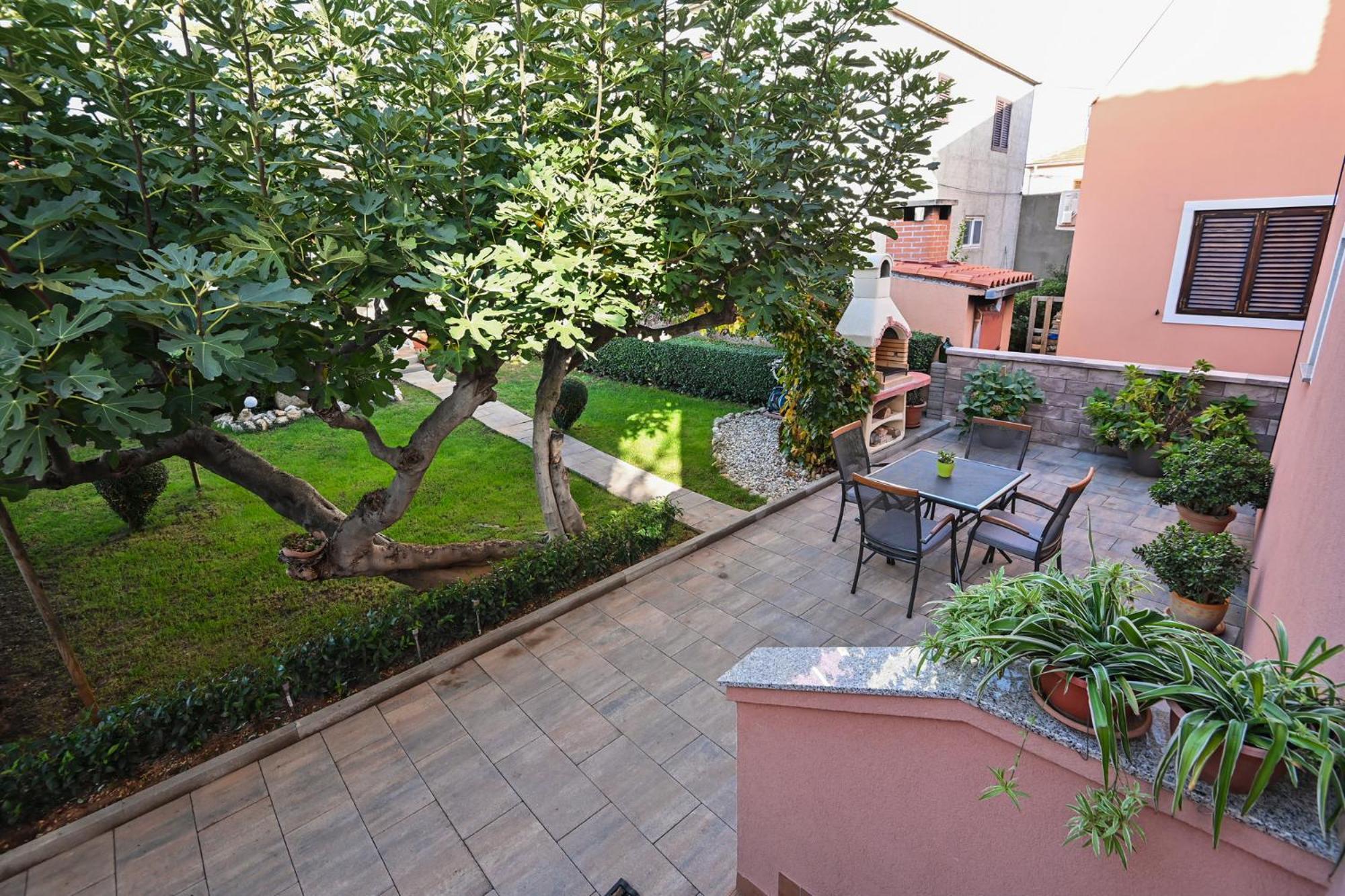 Apartment Irena Posedarje Εξωτερικό φωτογραφία